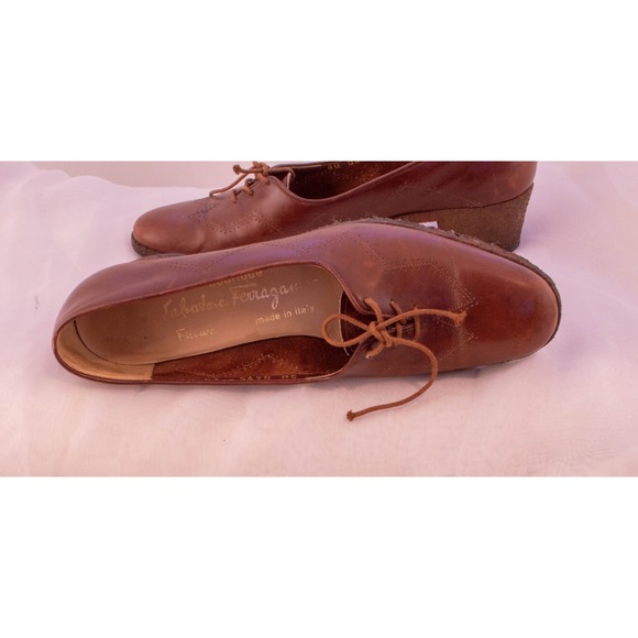 Vintage Brown Salvatore Ferragamo pumps ~ NARROW AAA - Picture 6 of 7
